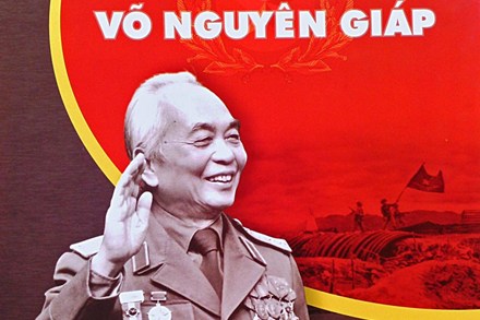 Đại tướng Võ Nguyên Giáp