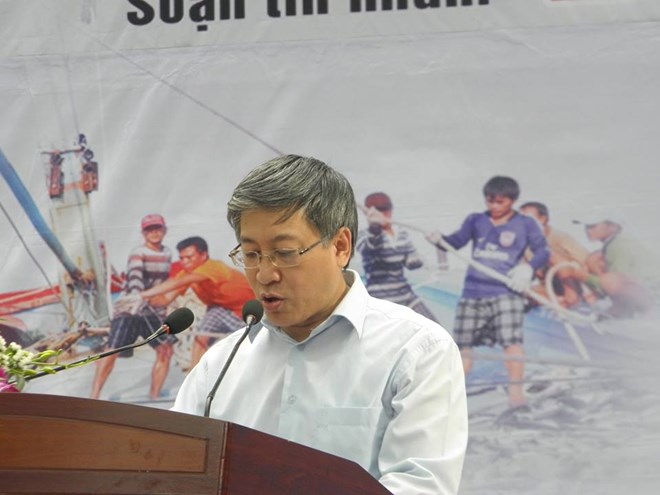 Thứ trưởng Bộ TT&TT Lê Nam Thắng phát động nhắn tin “Chung sức vì biển đảo quê hương" (ảnh Hồng Chuyên)